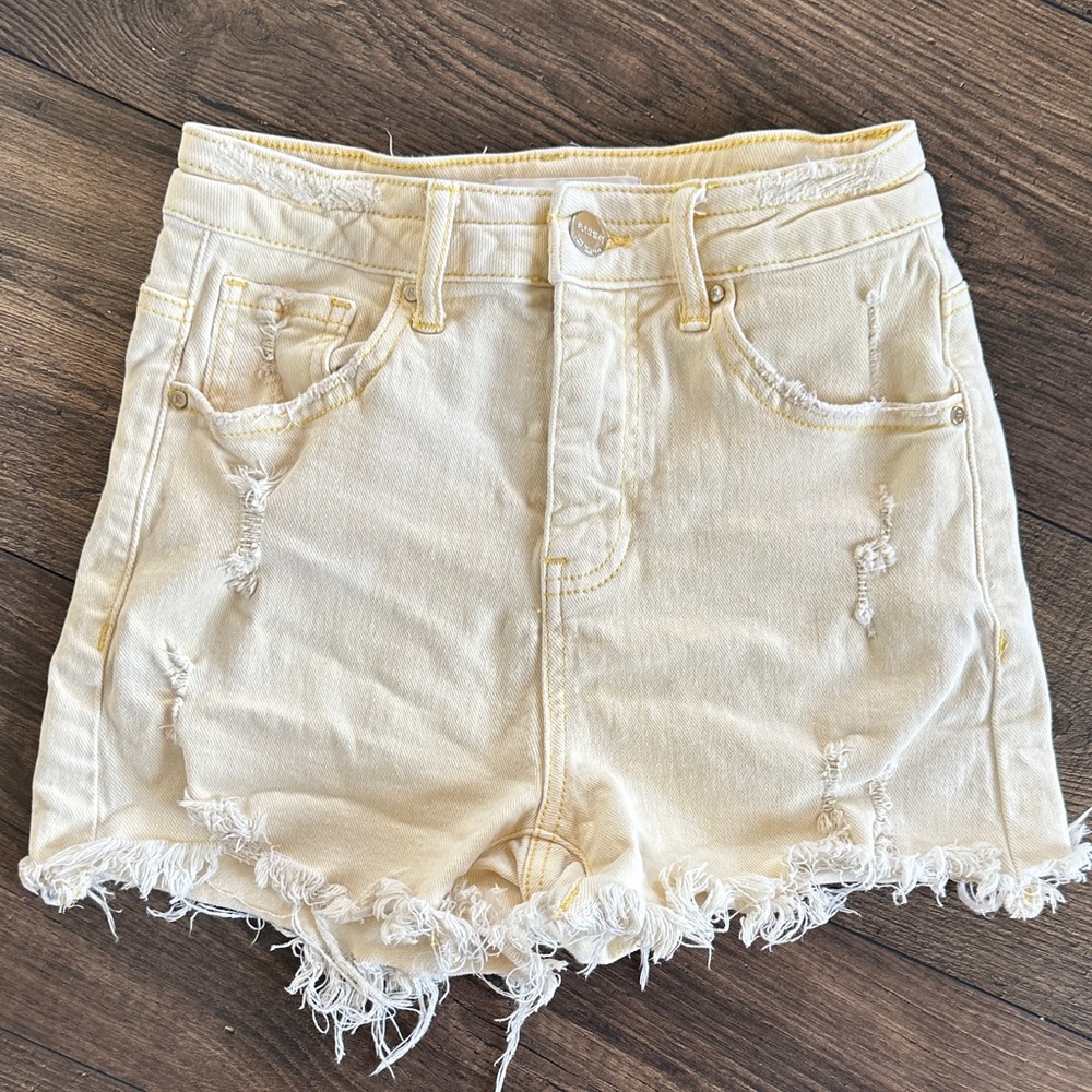 High-Rise Distressed Cream Denim Shorts - Unbranded